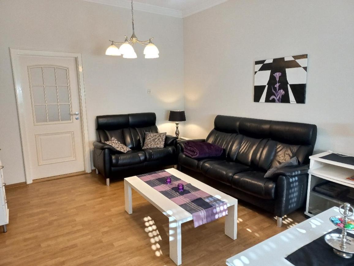 Brautroeckchen Apartment Bullay Ngoại thất bức ảnh